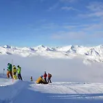 Cozy For Groups