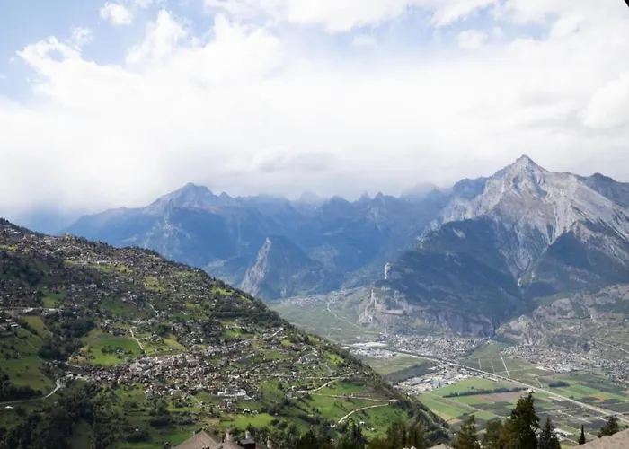 Cozy For Groups ヴェゾナ